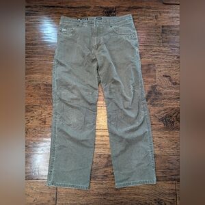 Men's Kuhl Revolvr Pants in Greyish Size 33x30